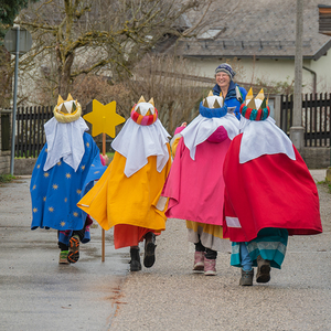 Die Sternsinger*innen waren in der Pfarre Kirchdorf an der Krems unterwegs