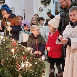 Schön leuchtet unser Christbaum